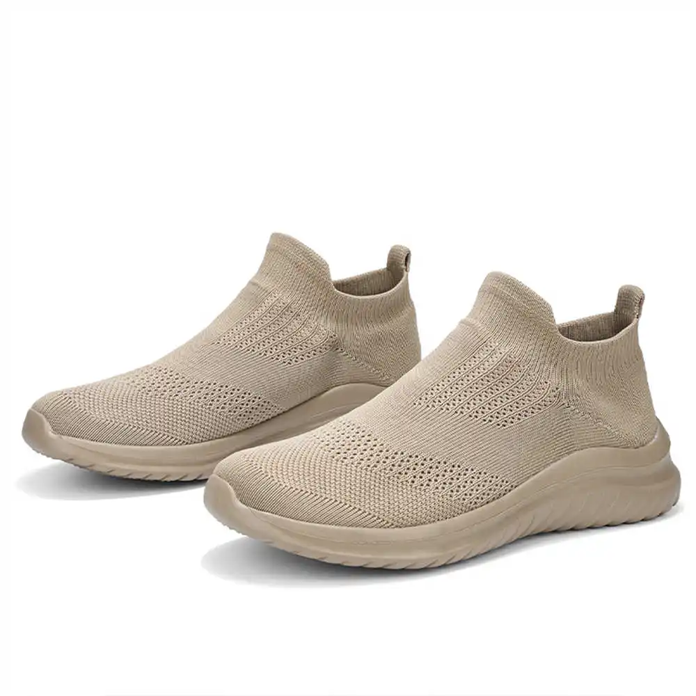 Beige Zachte Nieuwe Nieuwighei - Home Gym Names recensie en prijs